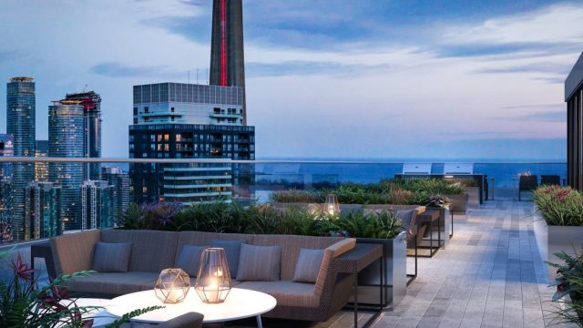 2018_04_11_04_45_50_357_king_west-1170×785